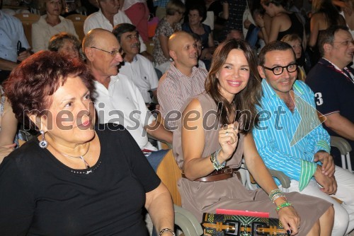 Dubravka Tomšič Srebotnjak, pianistka; Severina, pevka; Krešimir Dolenčić, direktor 64. Dubrovniških poletnih iger