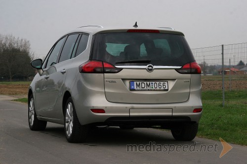 Opel Zafira Tourer 2.0 CDTi Cosmo