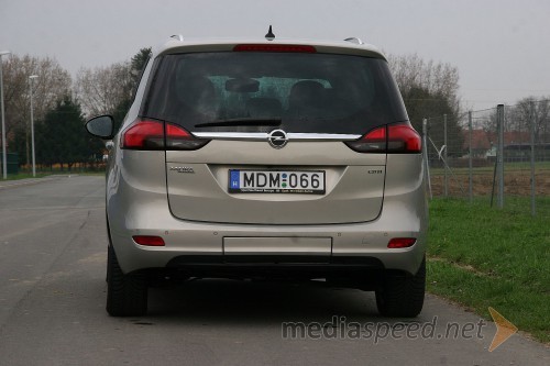 Opel Zafira Tourer 2.0 CDTi Cosmo