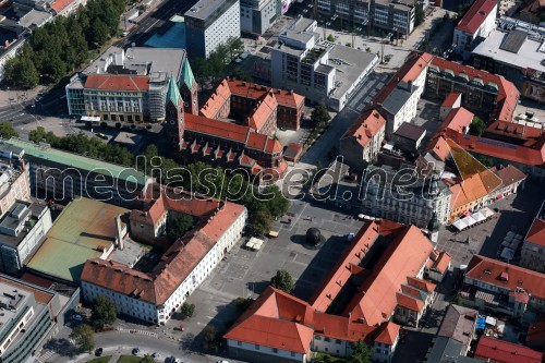 Frančiškanska cerkev Maribor; Mariborski grad