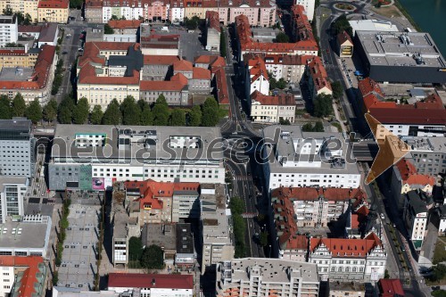 City Maribor; Krožišče na Titovi cesti v Mariboru in Fontana 