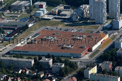 Mercator center Maribor; blok Betnavski park