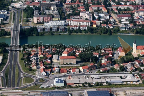 Koroški most; Studenci; Koroška cesta