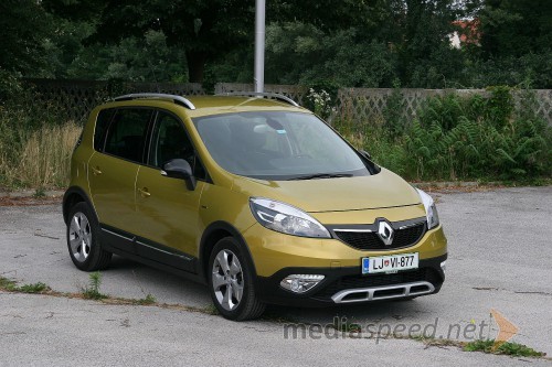 Renault Scenic Xmod Bose Edition TCe 130 Energy