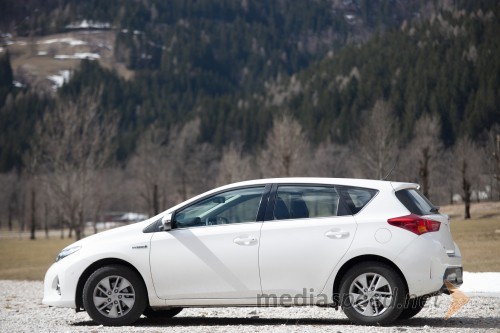 Toyota Auris Hybrid 1.8 VVT-i Sol