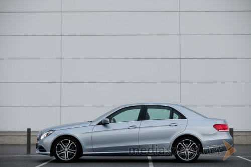 Mercedes-Benz E220 CDI BlueEfficiency Avantgarde