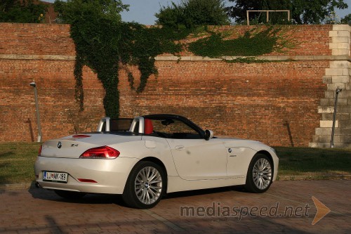 BMW Z4 sDrive 28i