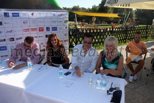 Jure Rajbar, avtohiša Rajbar; Tjaša Kelhar, Miss bikini 2011; Rado Mulej, igralec; Olga Belec, direktorica hotela Diana