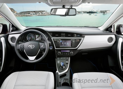 Toyota Auris Touring Sports, notranjost