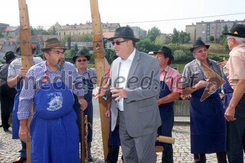 Alojz Jenuš - Slavek, outar in brač iz Malečnika; dr. Andrej Fištravec, župan MOM