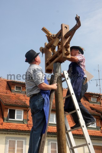 Postavljanje klopotca