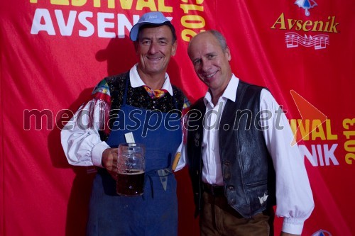 Hubi Aschenbrücker, humorist; Gregor Avsenik, organizator Festivala Avsenik