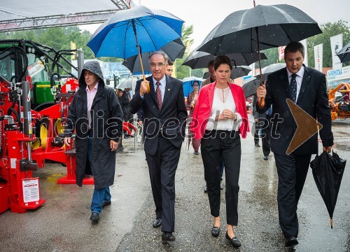 Mag. Janez Erjavec, Predsednik uprave Pomurskega sejma; mag. Alenka Bratušek, predsednica Vlade RS; mag. Dejan Židan, minister za kmetijstvo in okolje