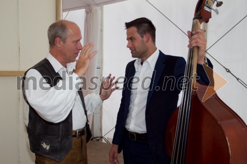 Gregor Avsenik, organizator Festivala Avsenik; Matjaž Kitak, Ansambel Donačka