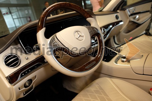 Mercedes Benz S