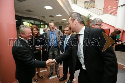 Mag. Stanko Stepišnik, minister za gospodarski razvoj in tehnologijo; Samo Omerzel, minister za infrastrukturo in prostor