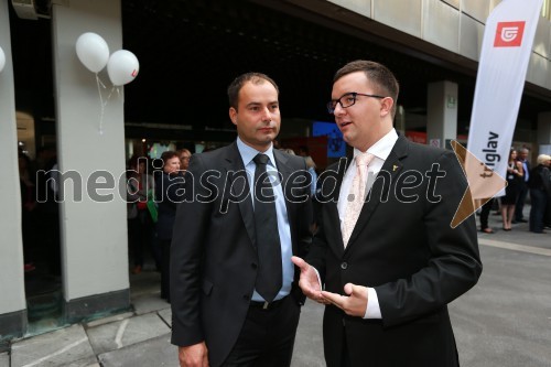 Andrej Slapar, predsednik uprave Zavarovalnice Triglav; Žiga Vavpotič, strokovni direktor Zavoda Ypsilon in pobudnik projekta