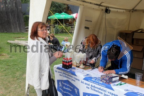 Dobrodelni 24 urni vzpon na Trikotno jaso