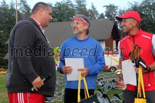 Igor Zagoranski, predsenik rotary Grad; Zvonko Mezga; ...