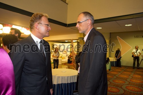 Janez Škrabec, direktor Riko d.o.o.; mag. Iztok Seljak, izvršni direktor Hidria