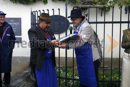 Alojz Jenuš - Slavek, outar in brač iz Malečnika; dr. Andrej Fištravec, župan MOM