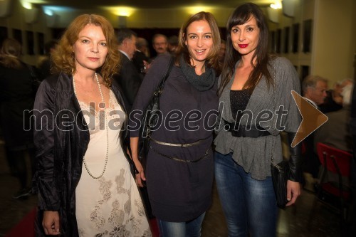 Jagoda, igralka SLG Celje; Barbara Medvešček, igralka SLG Celje; Tina Gorenjak, igralka