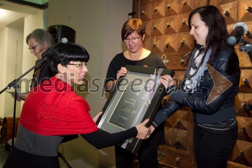 Tanja Roženbergar, predsednica ICOM Slovenija; dr. Aleksandra Berberih Slana, direktorica Muzeja narodne osvoboditve Maribor; Marjetka Božičko