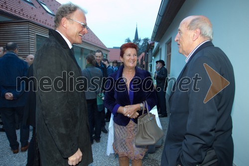 Janez Škrabec, direktor podjetja Riko d.o.o.;  Tatjana Voj; Peter Voj