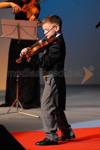 Teufil Milenković, mladi violinist