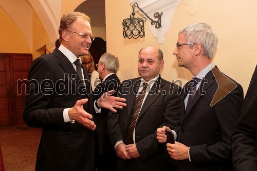 Janez Škrabec, direktor podjetja Riko d.o.o.; Jože Levstek, župan občine Ribnica; dr. Jernej Pikalo, minister za izobraževanje, znanost in šport