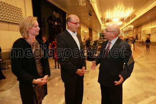 Brigitte Mair; Heinz Slesak, generalni direktor Porsche Slovenija d.o.o.; Mitja Rotovnik, direktor Cankarjevega doma