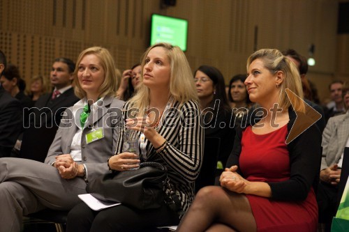 Melita Gregorc, Sberbank; Ana Lukner, Anina zvezdica in Truhoma; Maria Anselmi, direktorica Bisnode d.o.o.