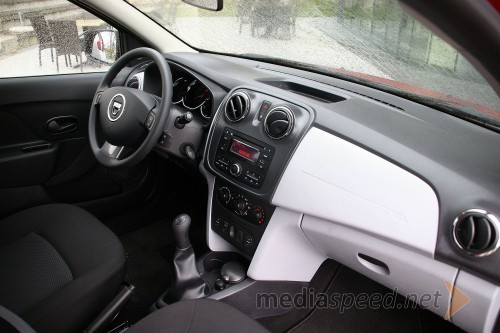 Novi Dacia Logan MCV, notranjost