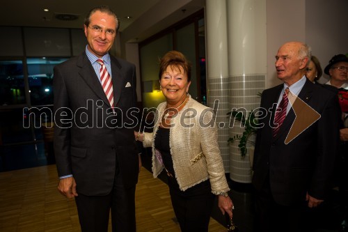 Dr. Clemens Koja, veleposlanik Republike Avstrije v Sloveniji; Tjaša Andree Prosenc, odvetnica; Tone Prosenc, odvetnik