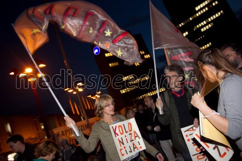 Protesti proti Vladi