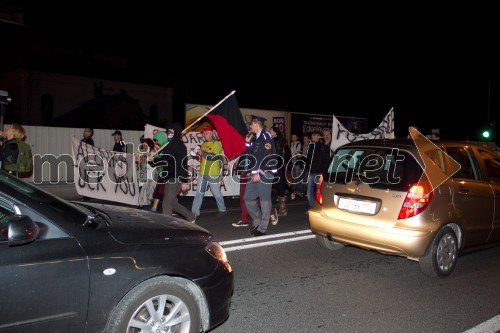 Protesti proti Vladi