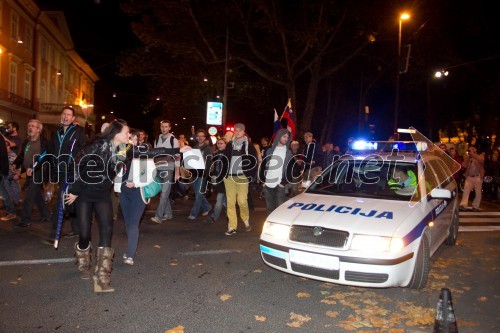 Protesti proti Vladi