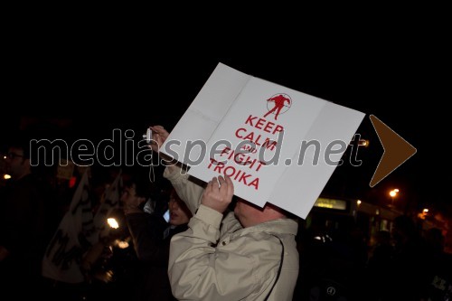 Protesti proti Vladi