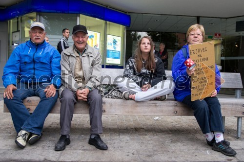 Protesti proti vladi v Mariboru