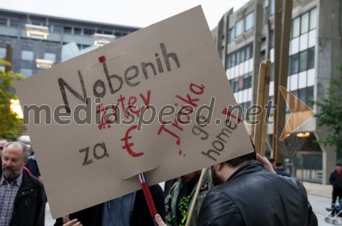 Protesti proti vladi v Mariboru