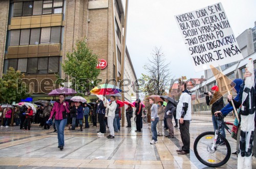 Protesti proti vladi v Mariboru