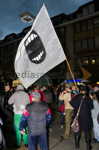 Protesti proti vladi v Mariboru