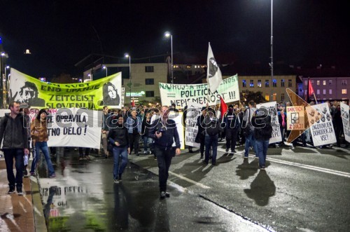 Protesti proti vladi v Mariboru