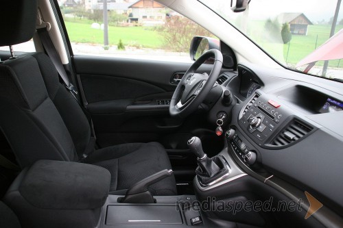 Honda CR-V 1.6 i-DTEC, notranjost