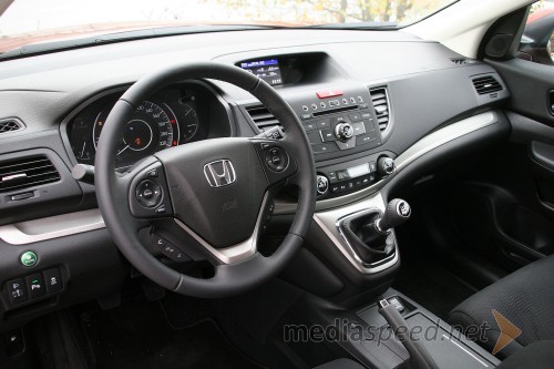 Honda CR-V 1.6 i-DTEC, notranjost