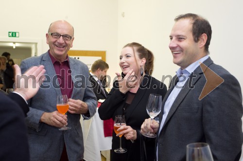 Heinz Slesak, generalni direktor Porsche Slovenija d.o.o.; Simona Lucija Dvoršak, Agencija za stike z mestom Dunaj ; Thomas Schmidtmeier, Wiener Städtische