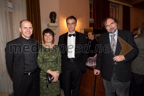 Dr. Uroš Grilc, minister za kulturo; Nina Peče Grilc, direktorica Kinodvora; Igor Samobor, direktor Drame; Boris A. Novak, pisatelj