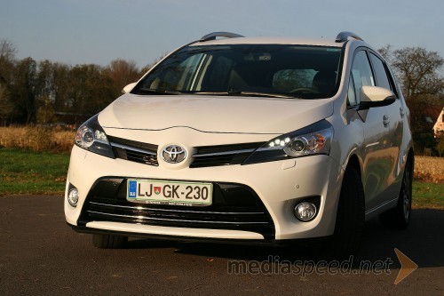 Toyota Verso 2.0 D-4D Sol