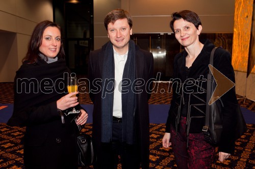 
..., Pavel Stanchev, generalni direktor Antenna Group; Barbara Modic, direktorica Pristop Media
	