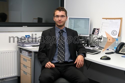 Dr. Matjaž B. Jurič, izredni profesor na Fakulteti za elektrotehniko, računalništvo in informatiko Univerze v Maribor